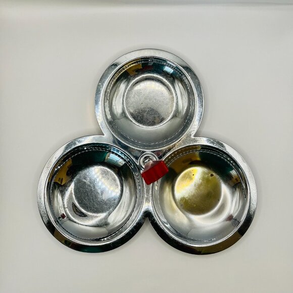 Vintage Farberware Chrome Tidbit Dish with Red Bakelite Handle - Picture 3 of 5